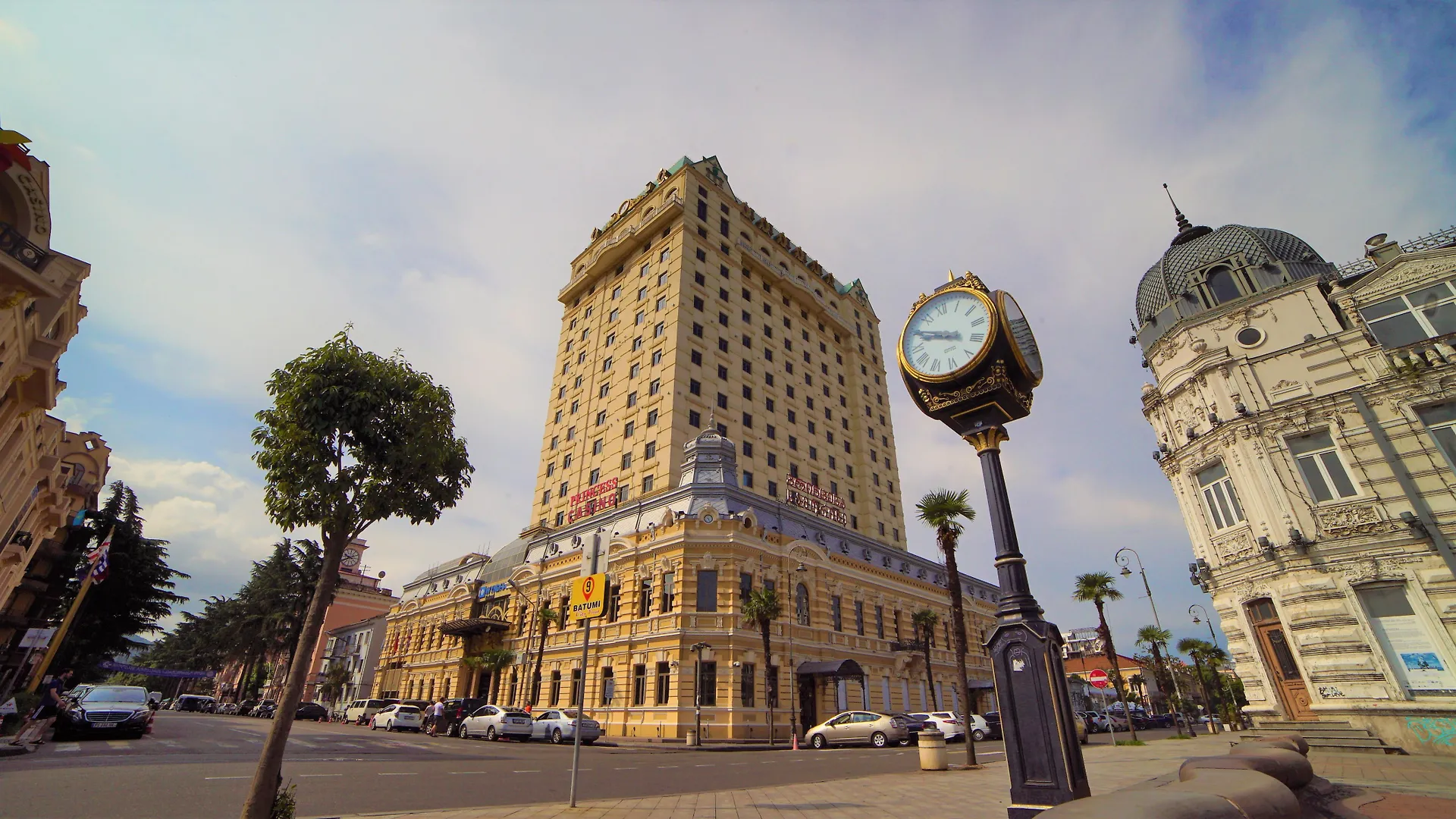 Wyndham Batumi Hotel Georgië